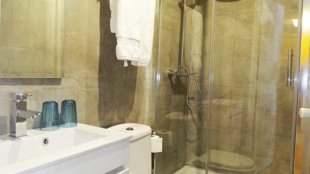Apartment Contemporary In Chiado 1 *